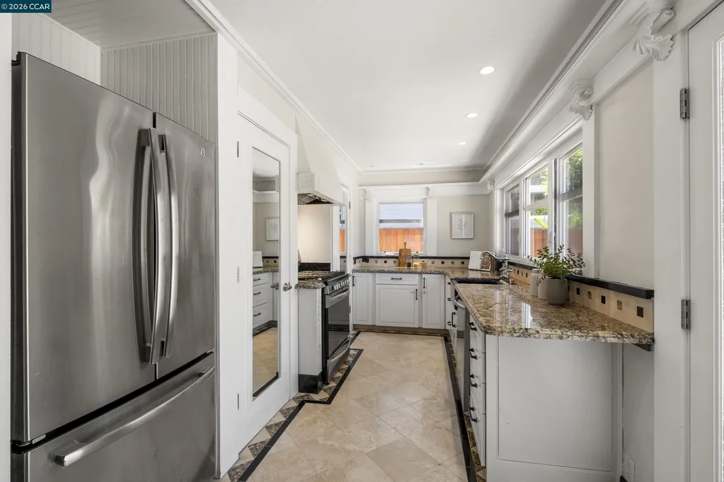 4486 Lawrence Drive Castro Valley CA 94546