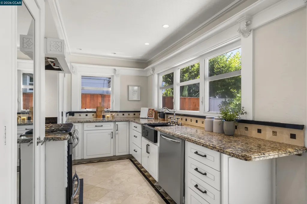 4486 Lawrence Drive Castro Valley CA 94546
