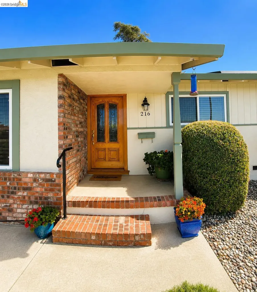 216 Boulder Drive Antioch CA 94509