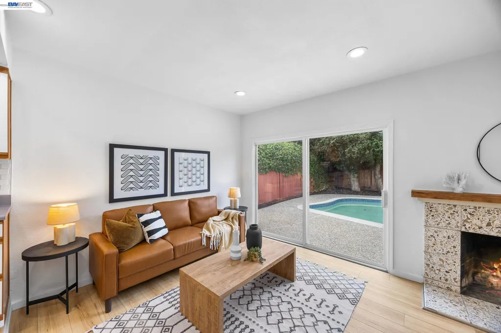 39525 Eric Street Fremont CA 94538