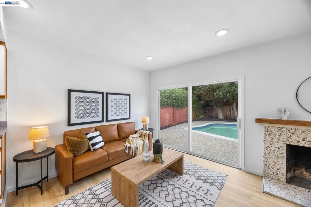 39525 Eric Street Fremont CA 94538