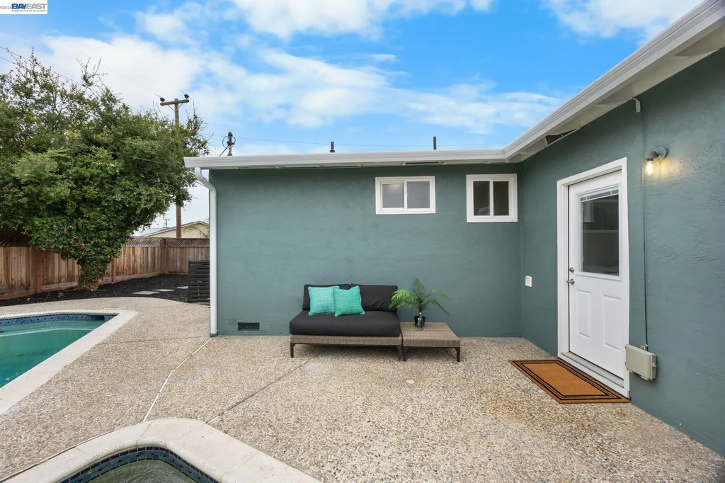 39525 Eric Street Fremont CA 94538