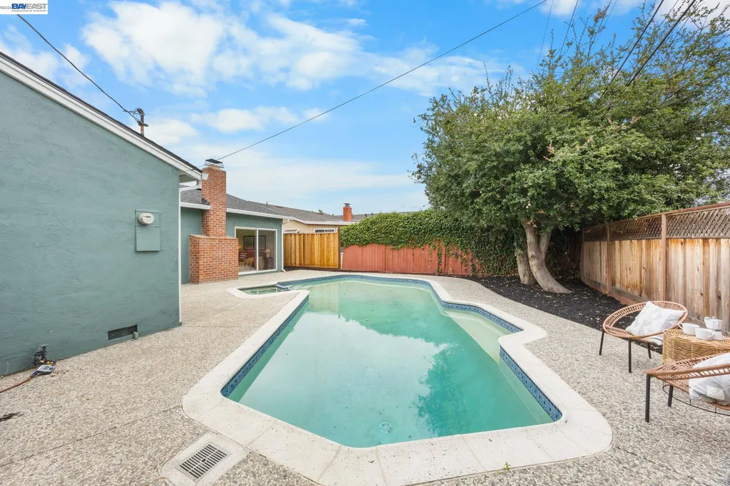 39525 Eric Street Fremont CA 94538