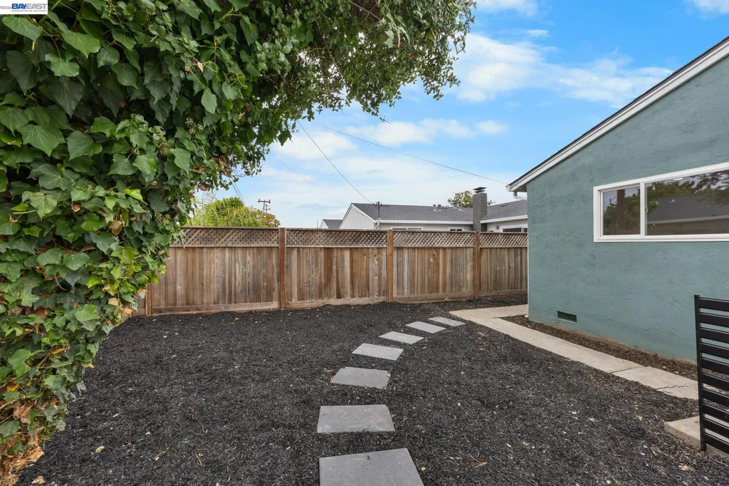 39525 Eric Street Fremont CA 94538