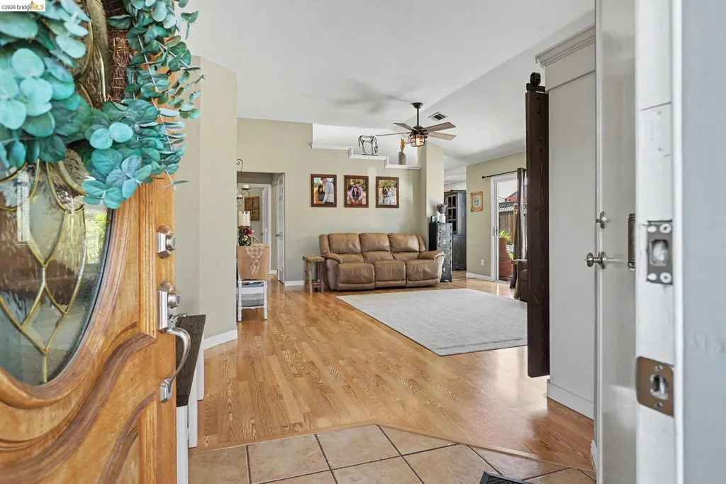 1749 Domaine Way Oakley CA 94561