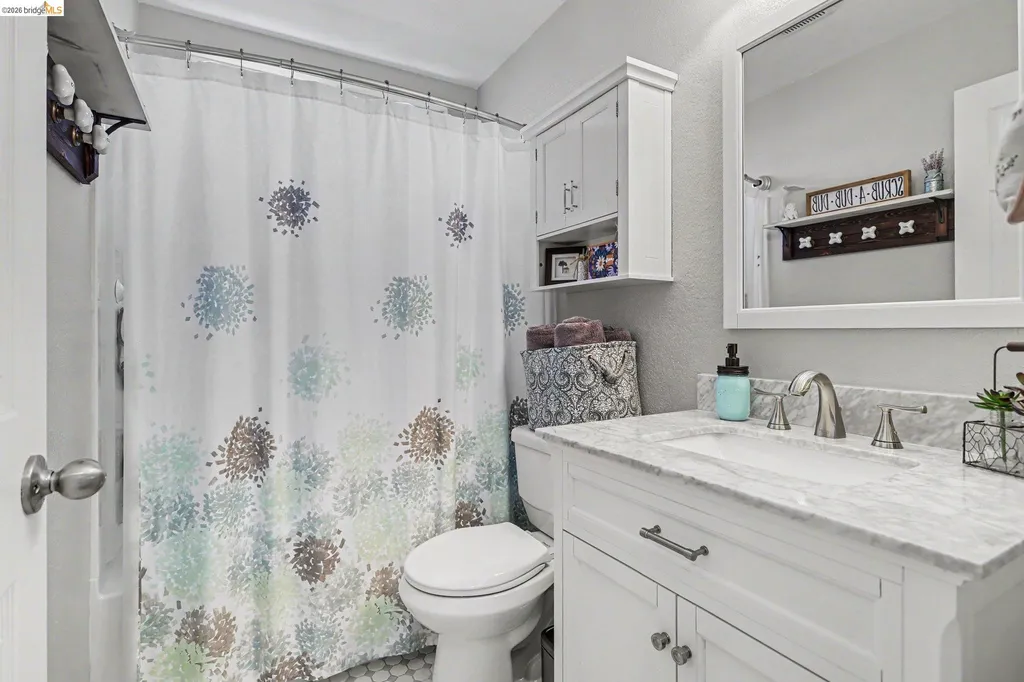 1749 Domaine Way Oakley CA 94561
