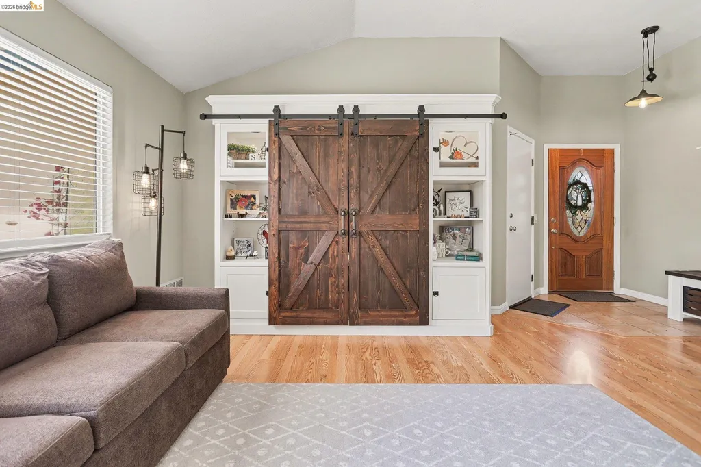 1749 Domaine Way Oakley CA 94561