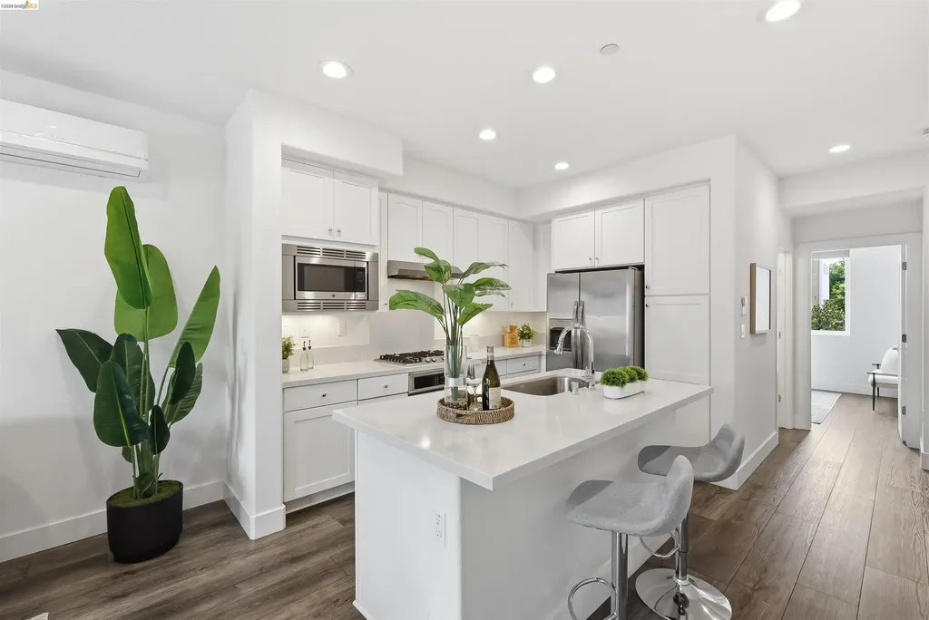 5808 El Dorado Street #4, El Cerrito CA 94530