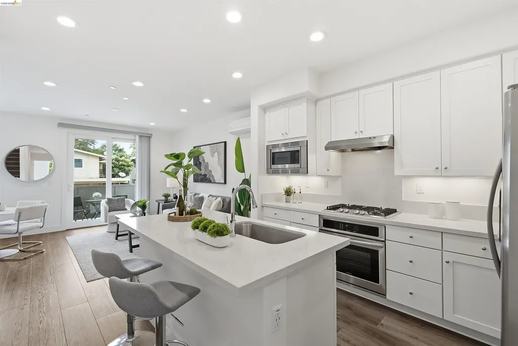 5808 El Dorado Street #4, El Cerrito CA 94530