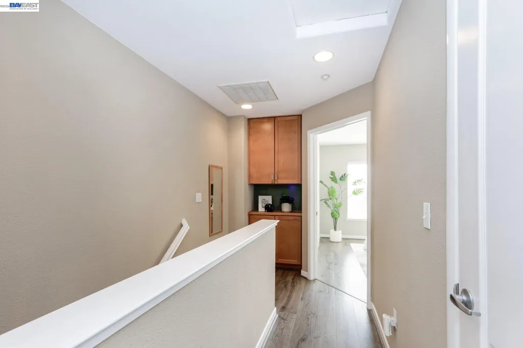 668 Grand Terrace Hayward CA 94541
