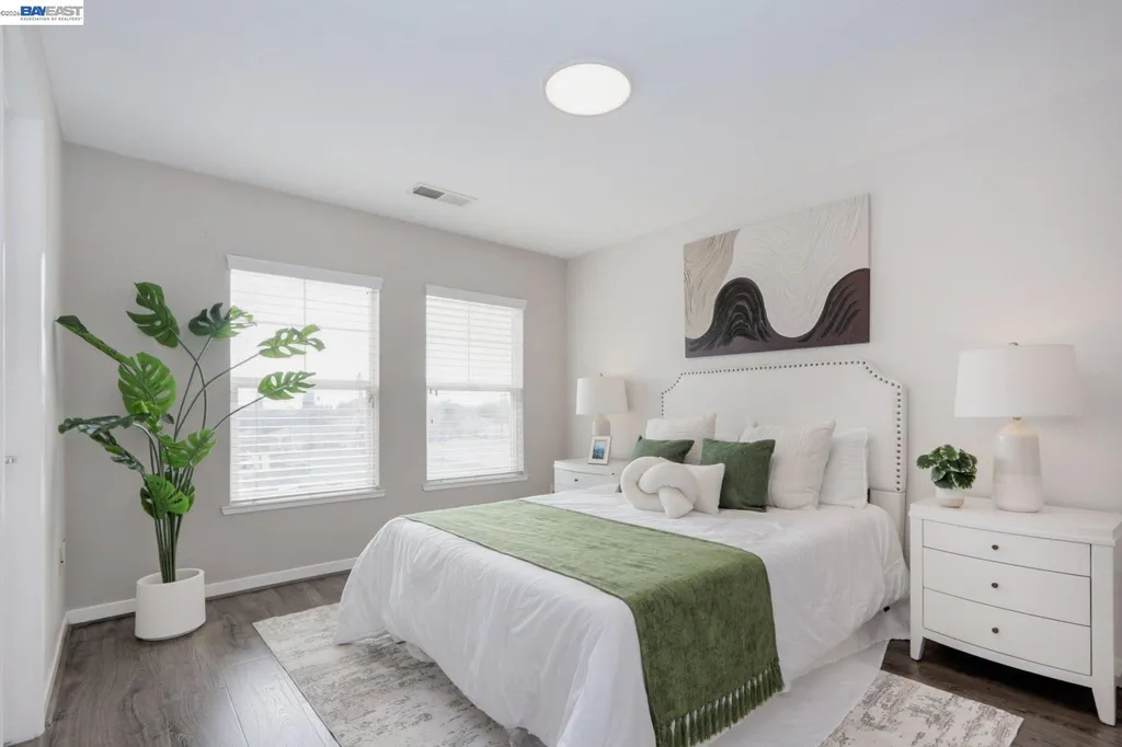 668 Grand Terrace Hayward CA 94541