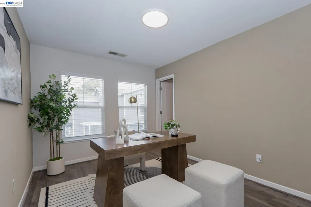 668 Grand Terrace Hayward CA 94541