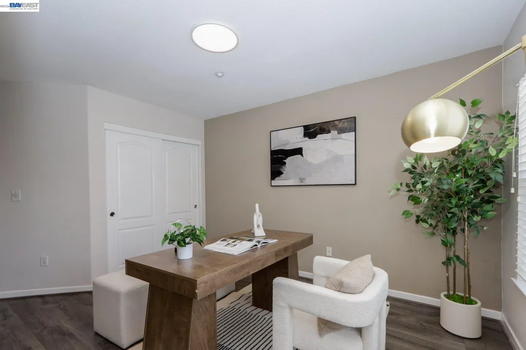 668 Grand Terrace Hayward CA 94541