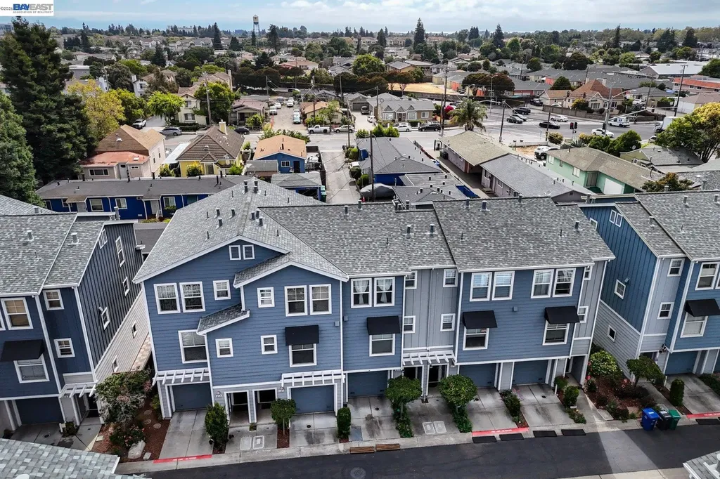 668 Grand Terrace Hayward CA 94541