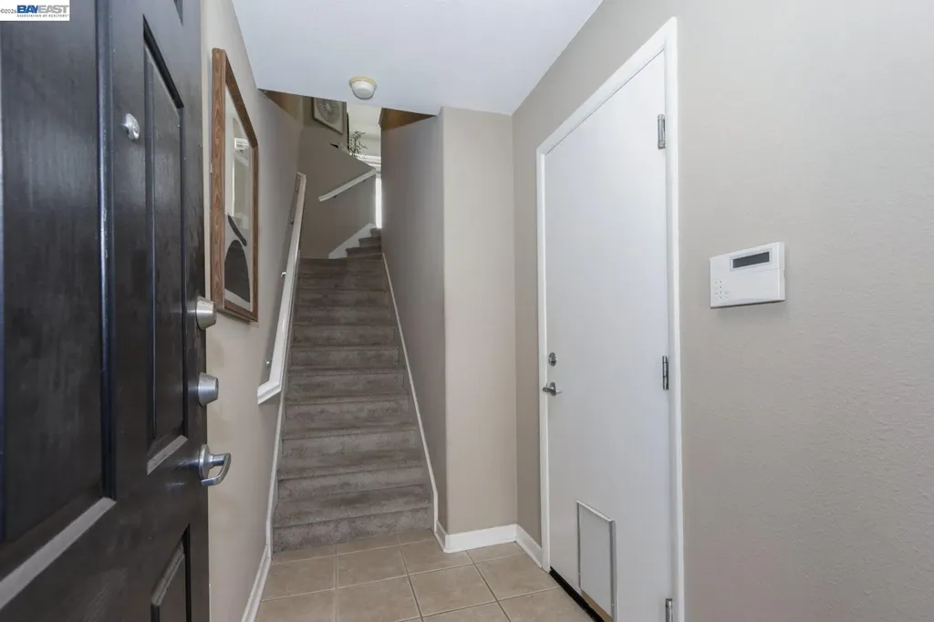668 Grand Terrace Hayward CA 94541
