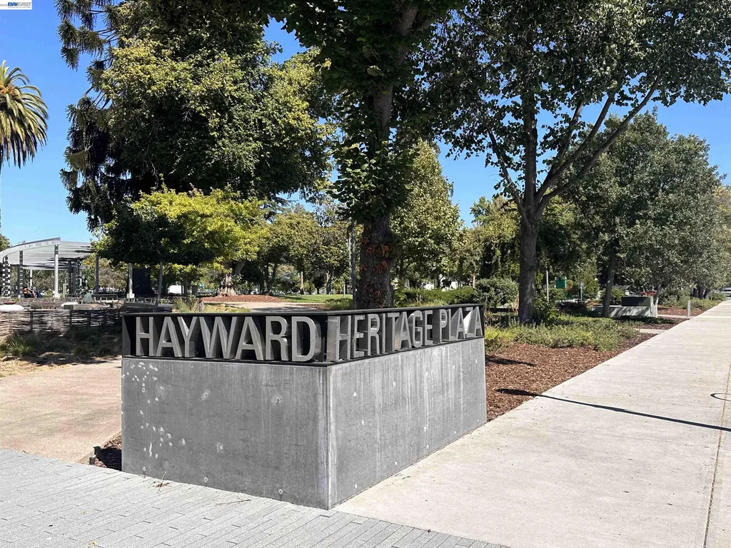 668 Grand Terrace Hayward CA 94541