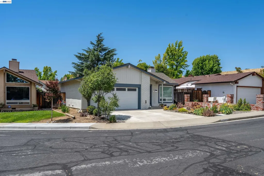 1255 Cougar Lane Concord CA 94521