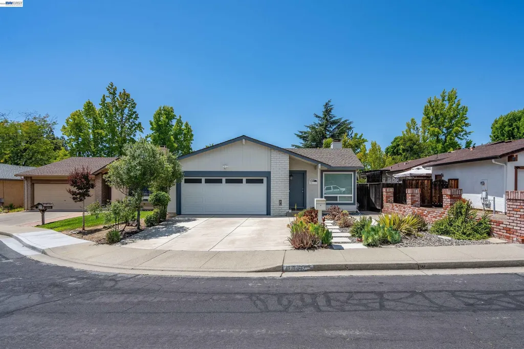 1255 Cougar Lane Concord CA 94521