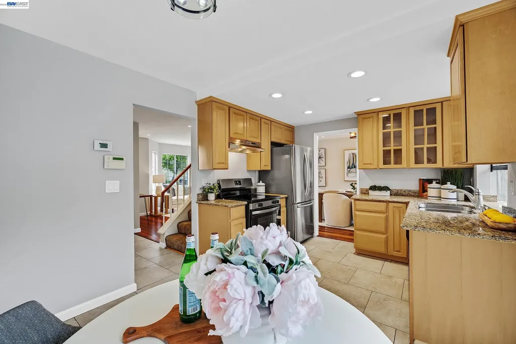 323 Sandstone Drive Fremont CA 94536