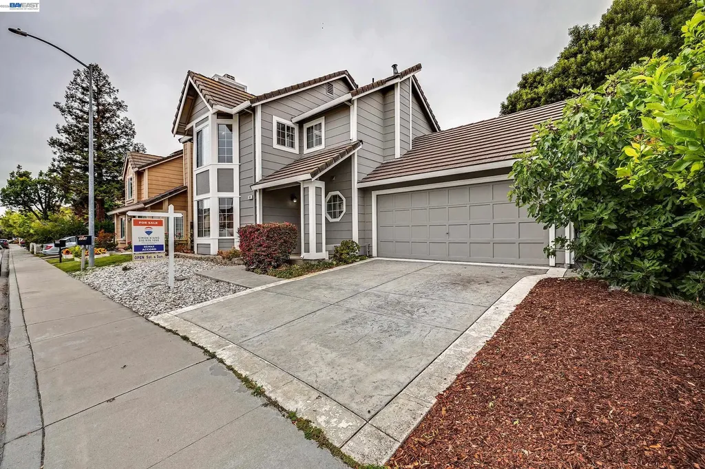 323 Sandstone Drive Fremont CA 94536