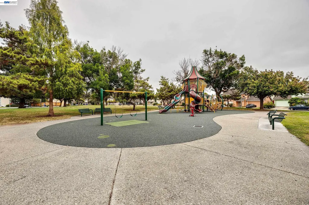 323 Sandstone Drive Fremont CA 94536