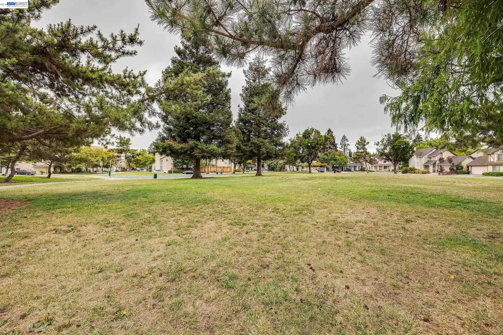 323 Sandstone Drive Fremont CA 94536