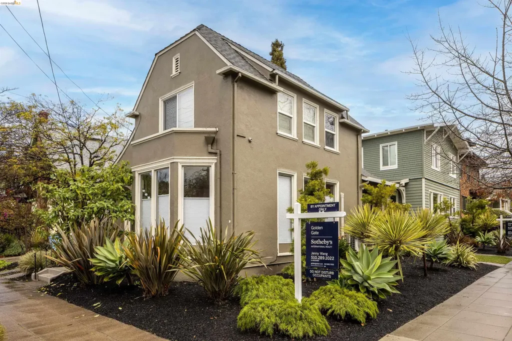 2935 Florence Street Berkeley CA 94705