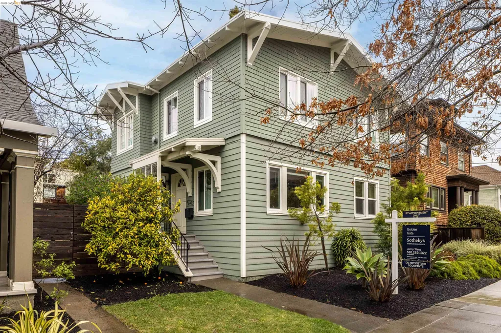 2935 Florence Street Berkeley CA 94705