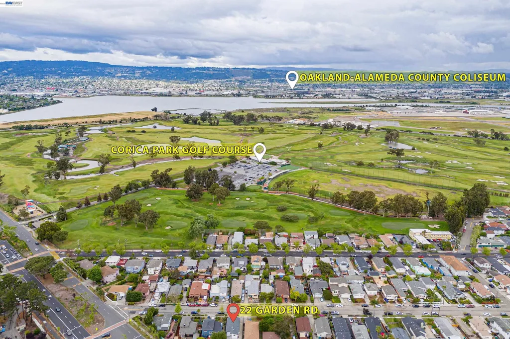 22 Garden Road Alameda CA 94502