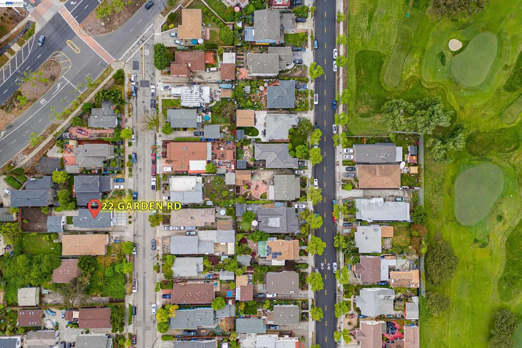 22 Garden Road Alameda CA 94502