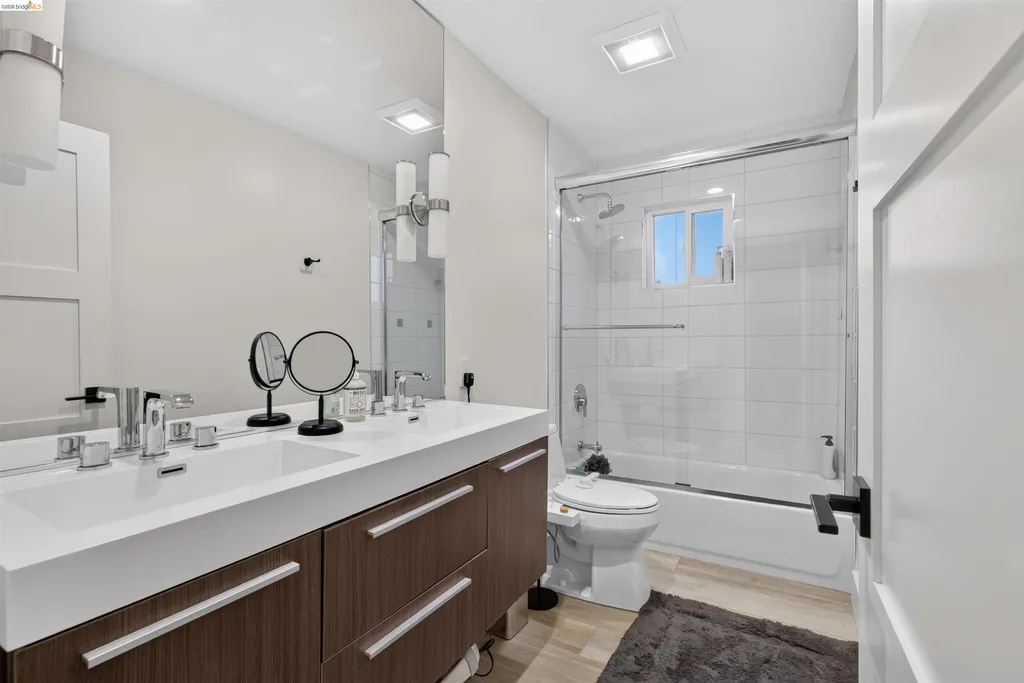 127 Peacock Drive San Rafael CA 94901
