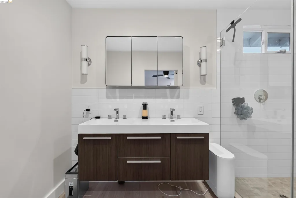 127 Peacock Drive San Rafael CA 94901