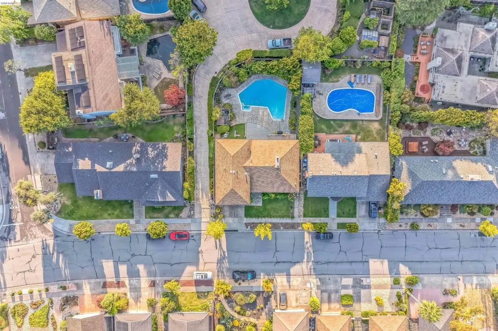 127 Peacock Drive San Rafael CA 94901