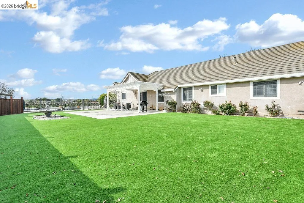 6170 Sellers Avenue Oakley CA 94561