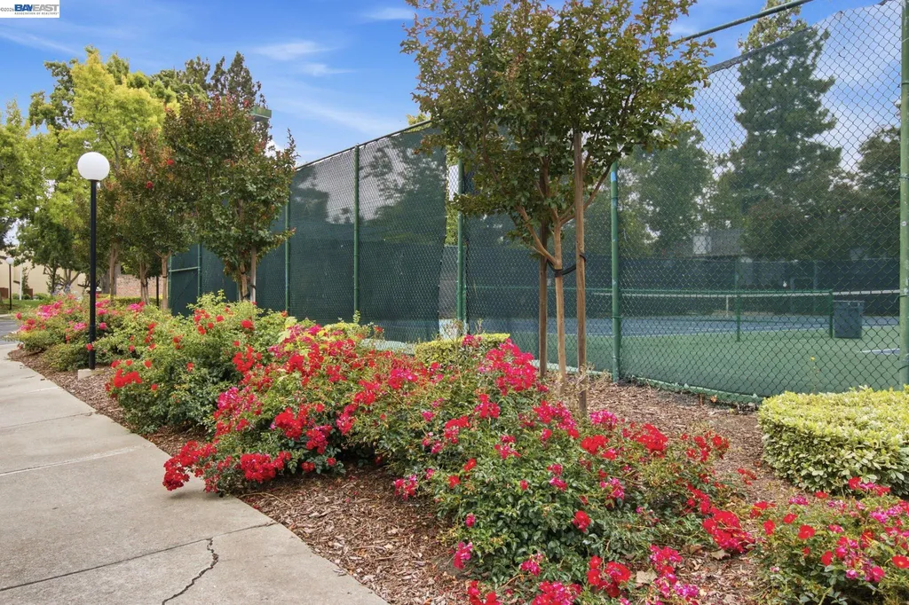 6279 Joaquin Murieta Avenue Newark CA 94560