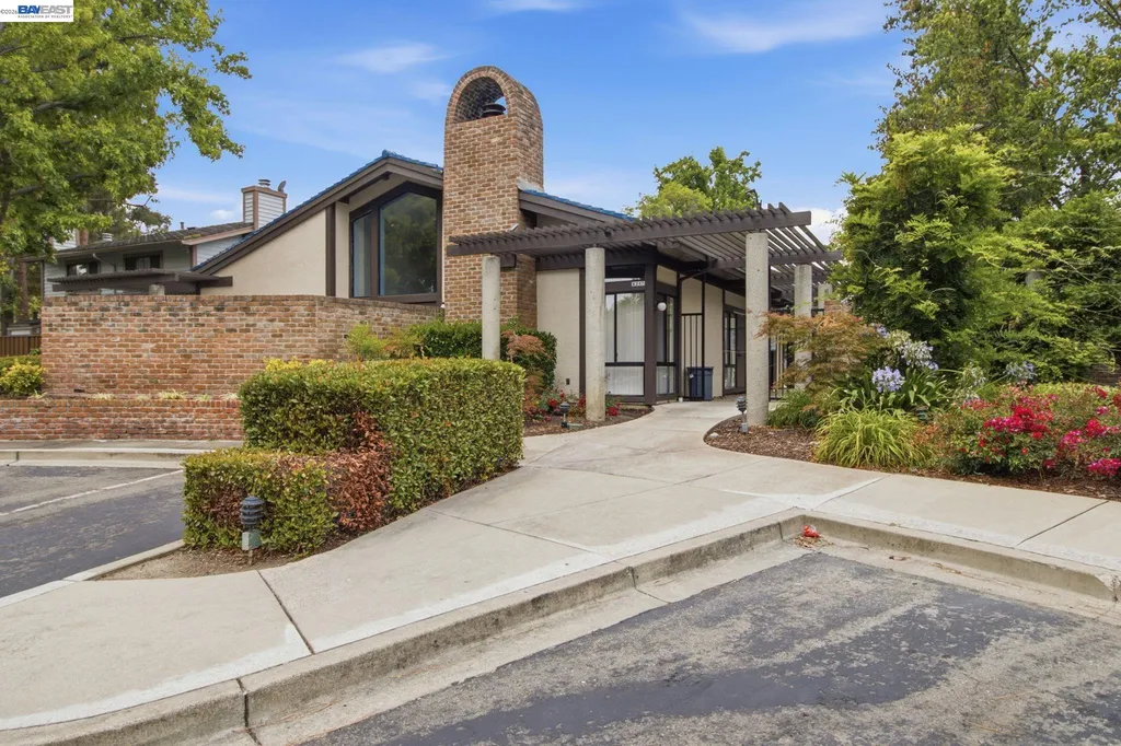 6279 Joaquin Murieta Avenue Newark CA 94560