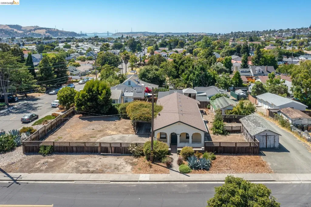 811 6th Street Benicia CA 94510