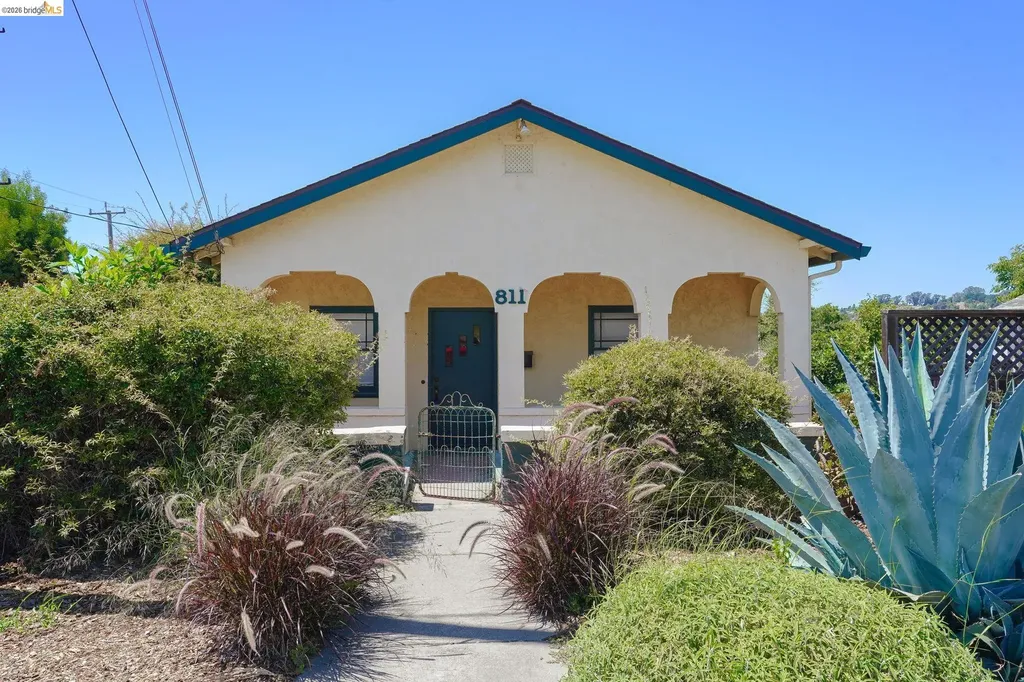 811 6th Street Benicia CA 94510