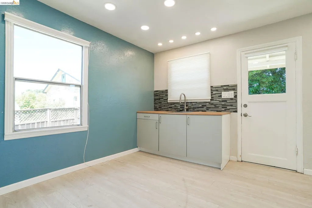 811 6th Street Benicia CA 94510