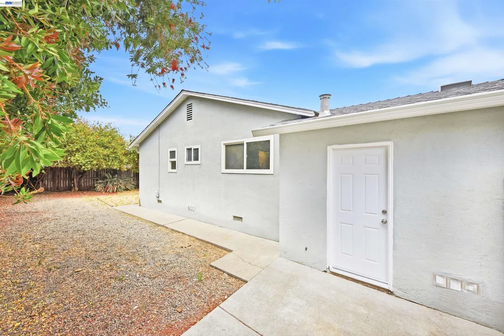 40455 Verne Street Fremont CA 94538