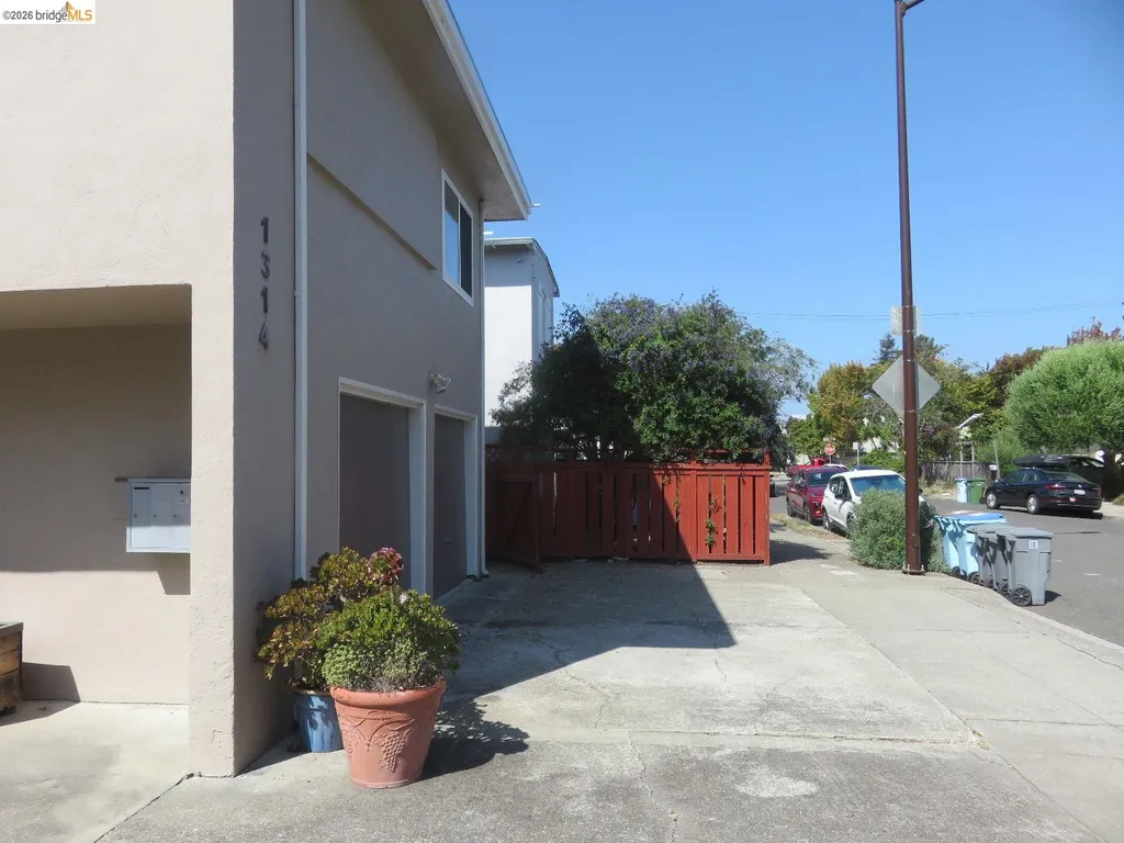 1314 Kains Avenue Berkeley CA 94702