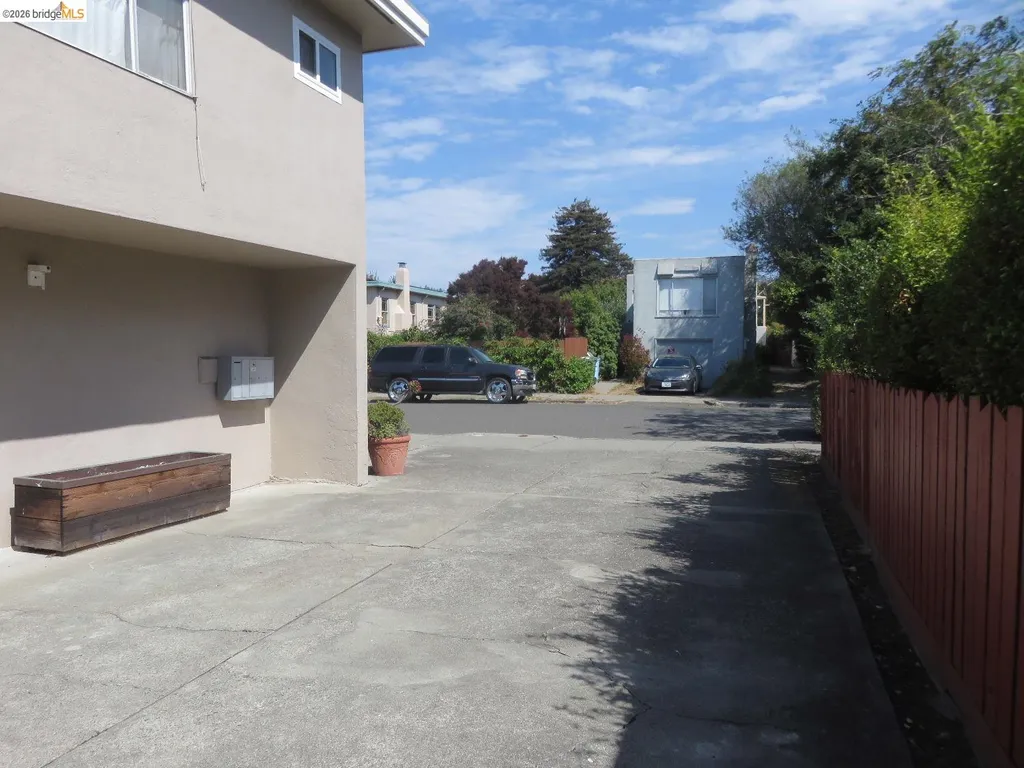 1314 Kains Avenue Berkeley CA 94702