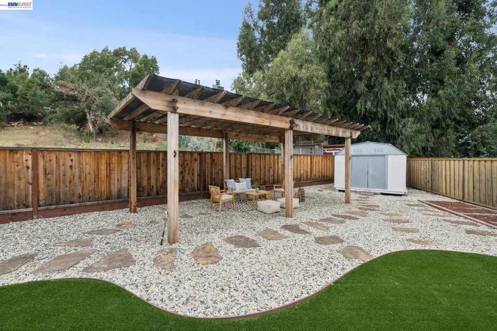 21112 Tyee Court Castro Valley CA 94546