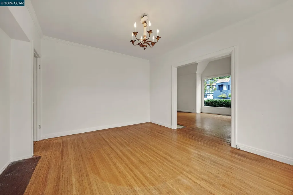 616 Curtis Street Albany CA 94706