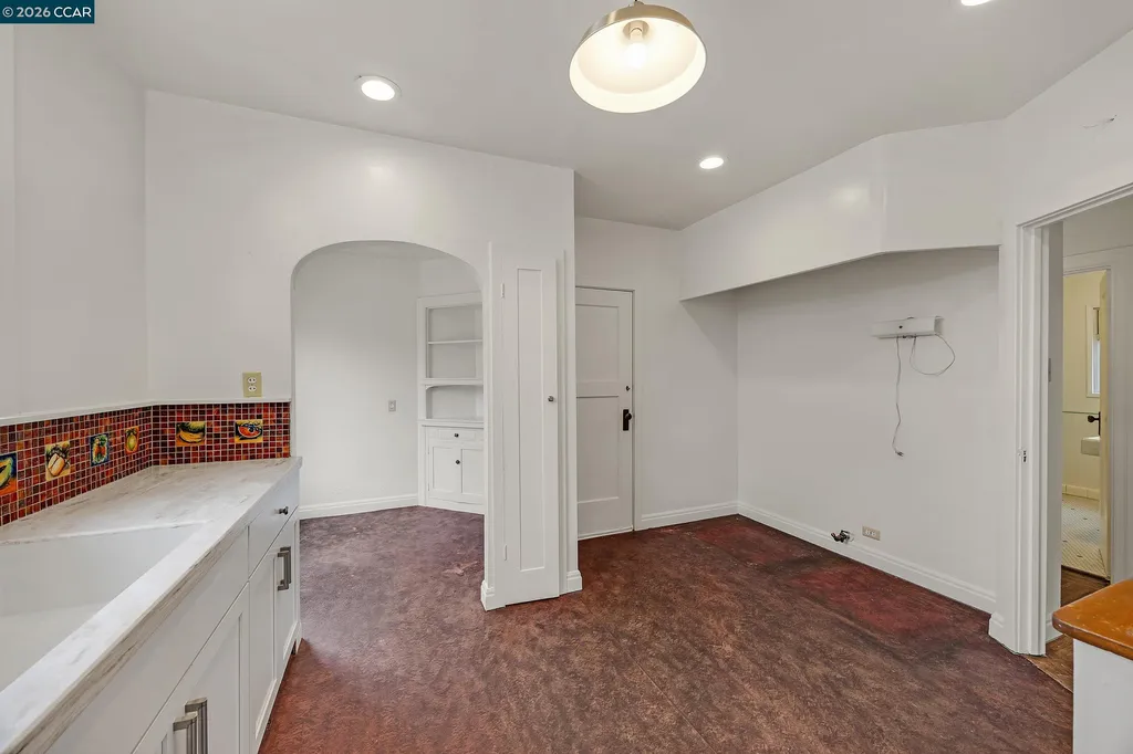 616 Curtis Street Albany CA 94706