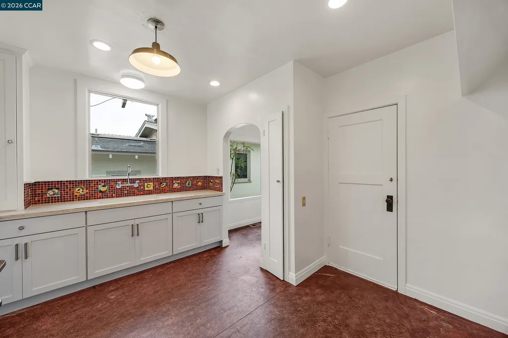 616 Curtis Street Albany CA 94706