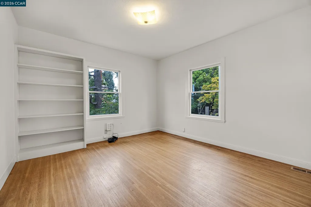 616 Curtis Street Albany CA 94706