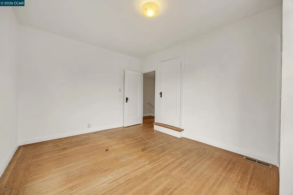 616 Curtis Street Albany CA 94706