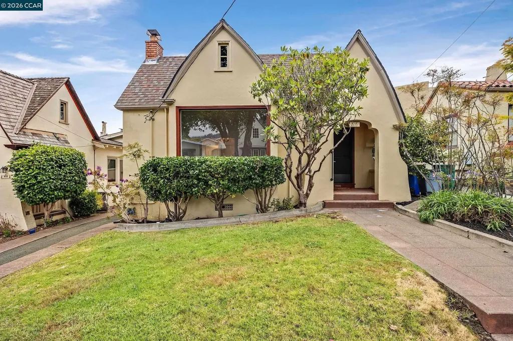 616 Curtis Street Albany CA 94706