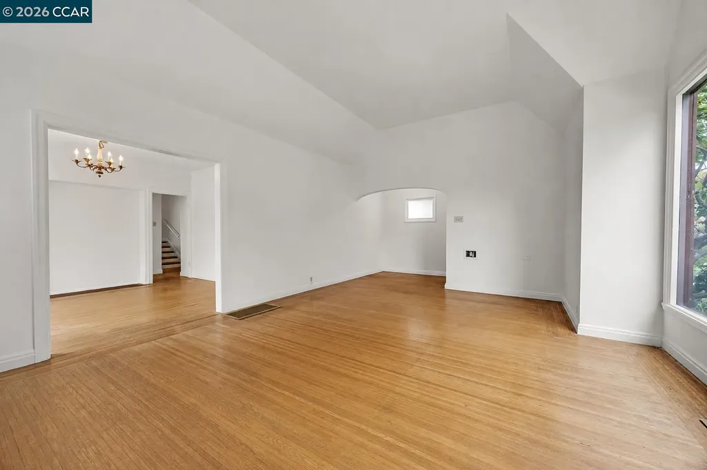 616 Curtis Street Albany CA 94706